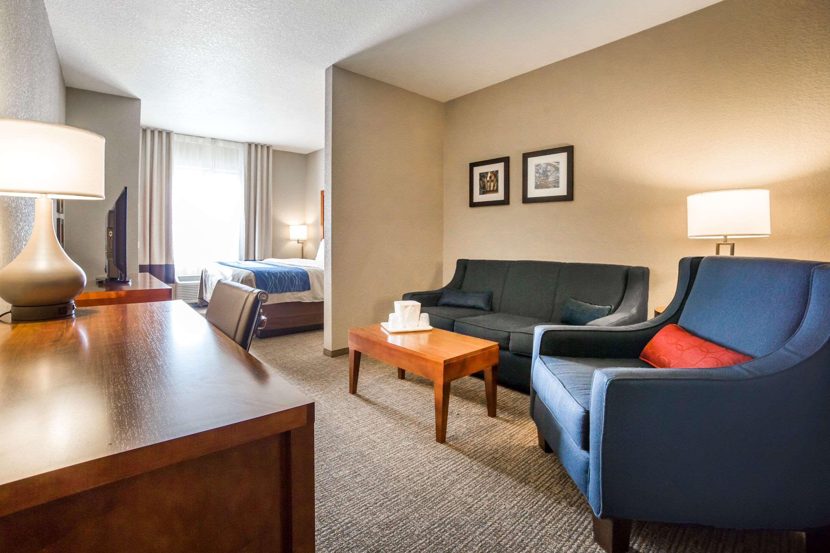 Comfort Inn & Suites Cheyenne Zewnętrze zdjęcie
